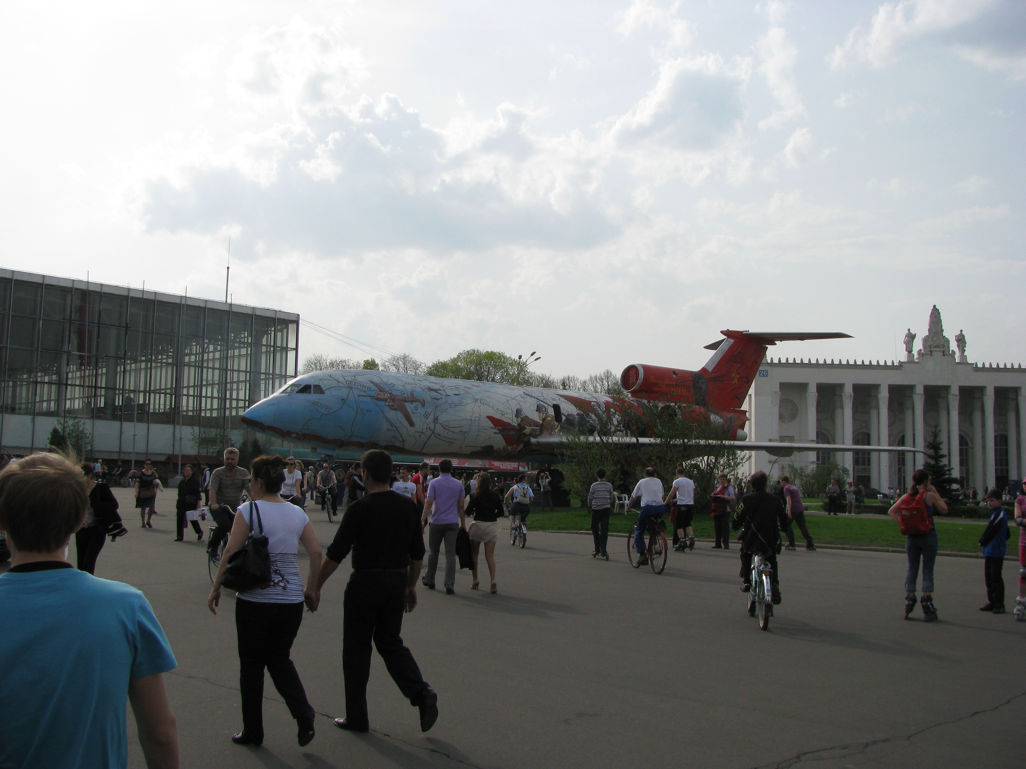 russian comercial plane